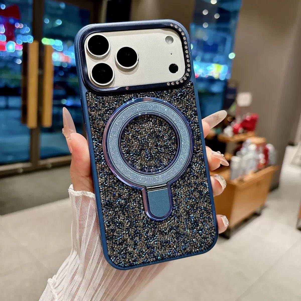 Bling Full Taşlı Standlı Magsafe Özellikli Kılıf