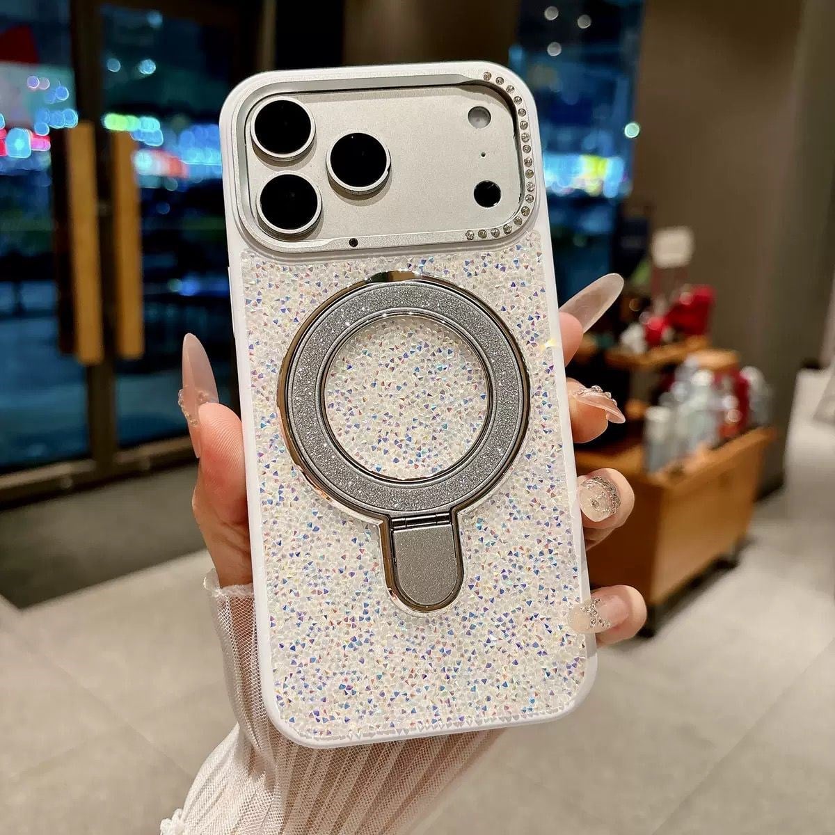 Bling Full Taşlı Standlı Magsafe Özellikli Kılıf