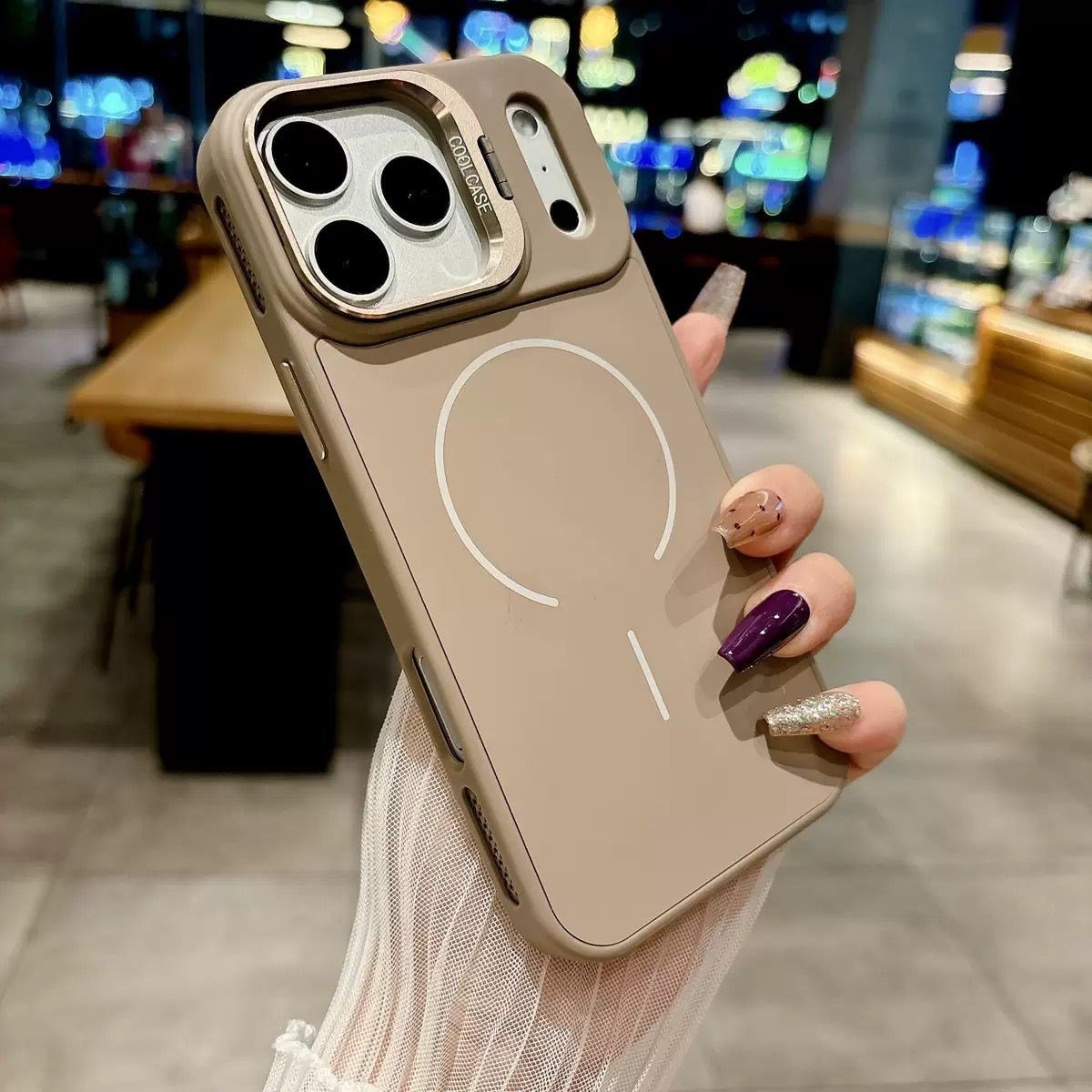 Elegance Oscar M-Safe Özellikli Standlı Luxury Kılıf