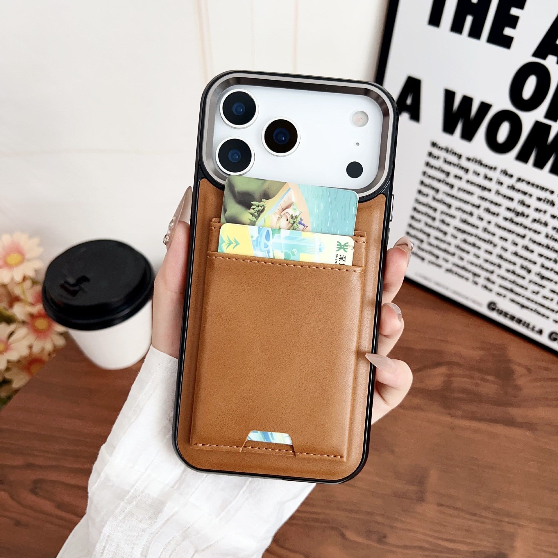 Luteni Wallet Deri Kartlıklı Standlı Premium Kılıf