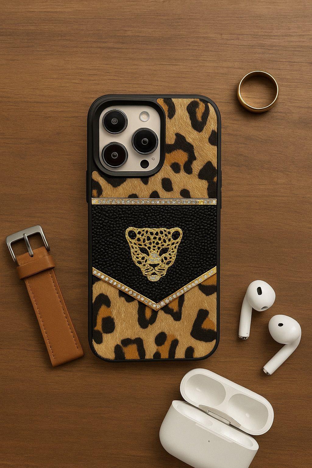 Tüylü Leopar Diamond Luxury Kılıflar